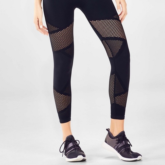 FABLETICS Mosaic High-Waisted 7/8 Leggings - Picture 7 of 14